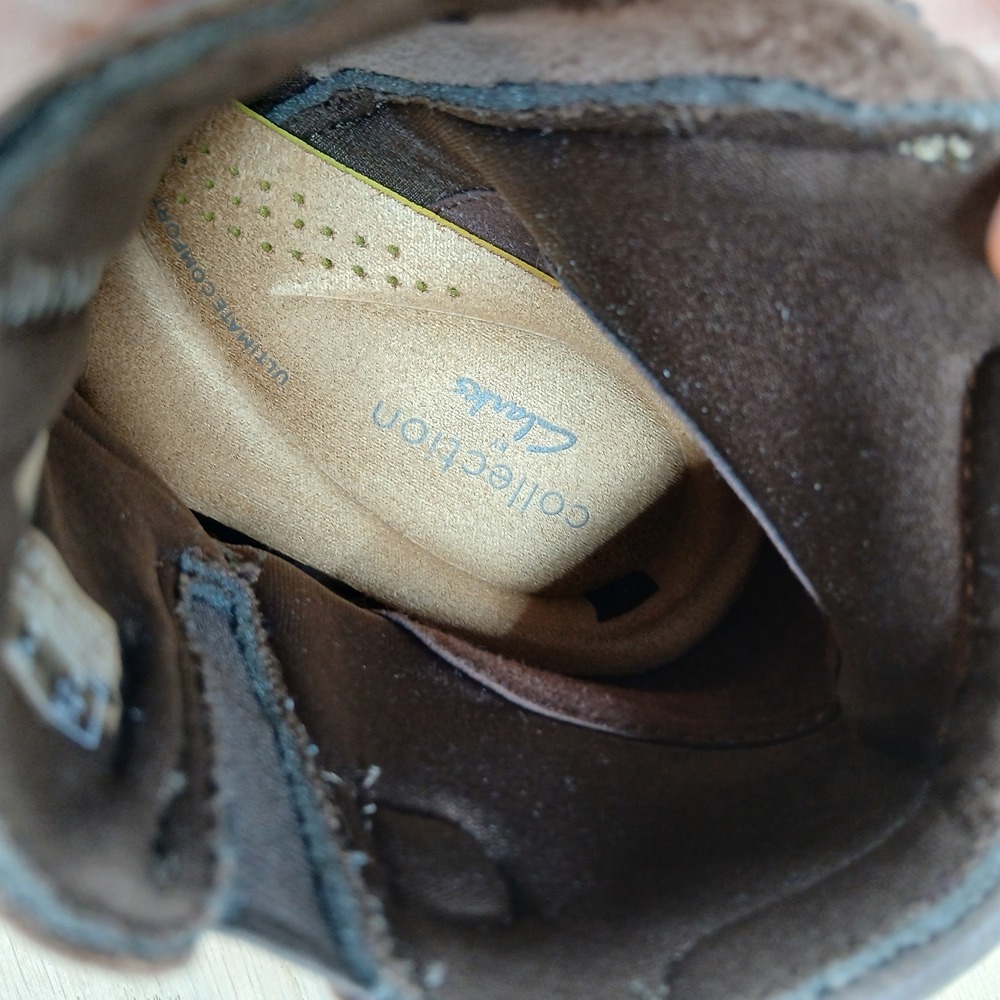 Clarks Booties Womens 7 Brown Leather Ankle Strap Side Zip Comfort Casual Rusti - Picture 8 of 10